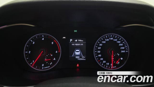 Genesis G70 2018 — photo 8