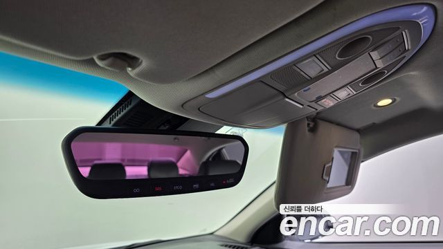 Genesis G70 2018 — photo 14