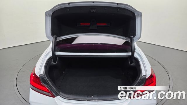 Genesis G70 2018 — photo 20
