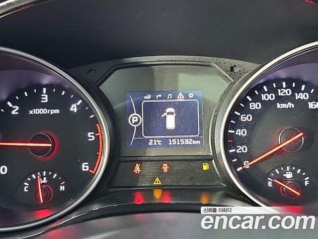 Kia Canival 2015 — photo 7