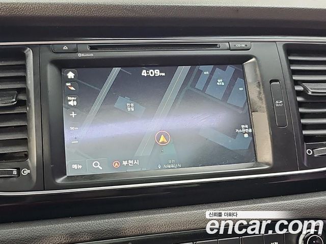 Kia Canival 2015 — photo 14