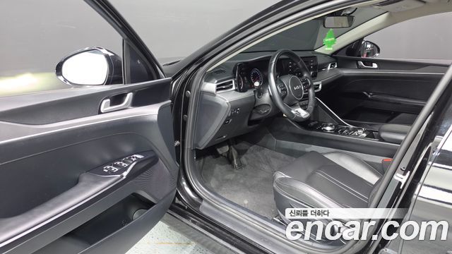 Kia K5 2023 — photo 13
