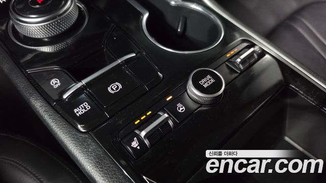 Kia K5 2023 — photo 24