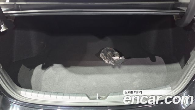 Kia K5 2023 — photo 26
