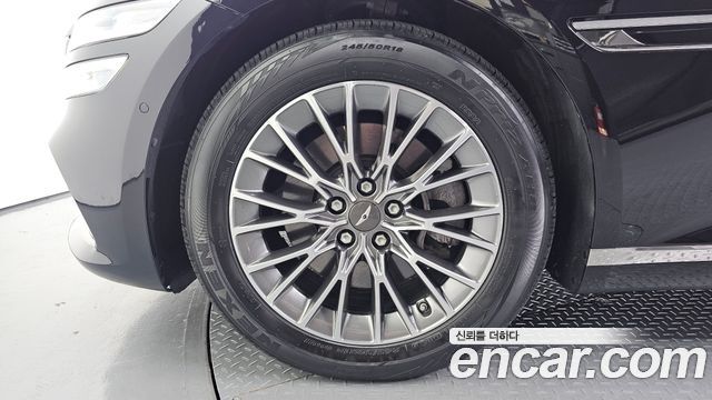 Genesis G80 2022 — photo 5