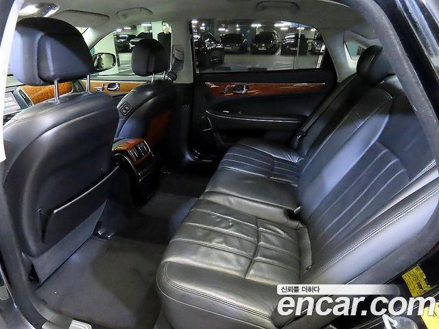 Hyundai Equus 2010 — photo 7