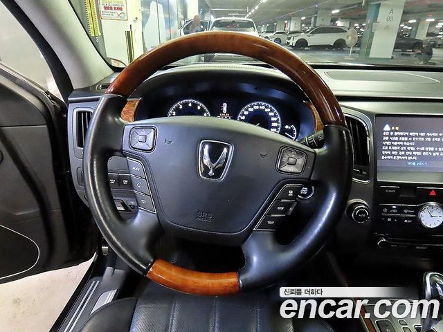 Hyundai Equus 2010 — photo 8