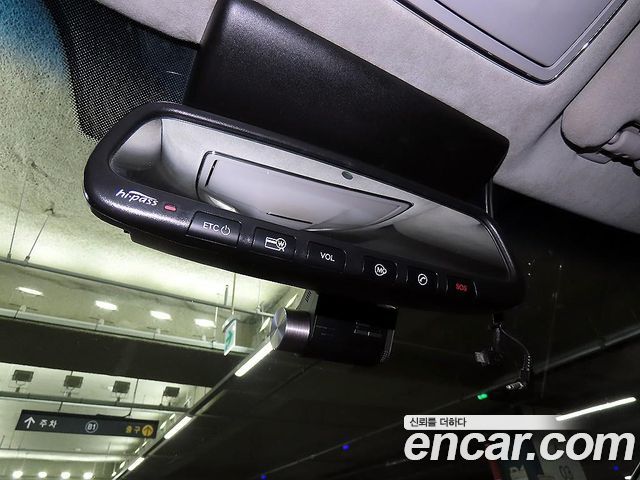 Hyundai Equus 2010 — photo 14