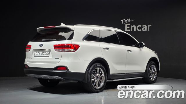 Kia Sorento 2016 — photo 2