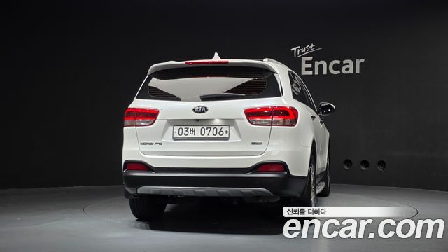Kia Sorento 2016 — photo 4