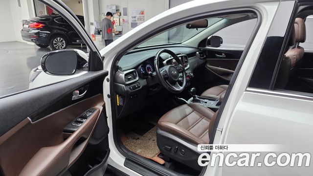 Kia Sorento 2016 — photo 13