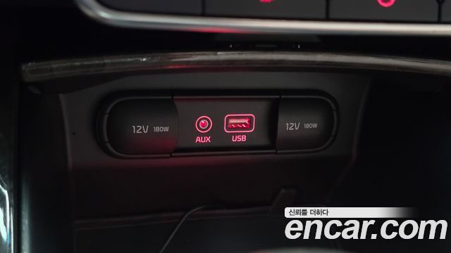 Kia Sorento 2016 — photo 18