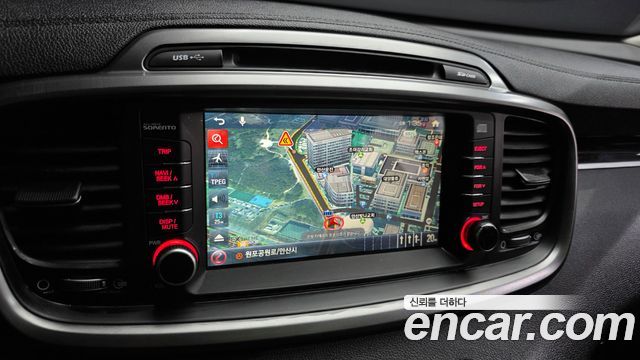 Kia Sorento 2016 — photo 20