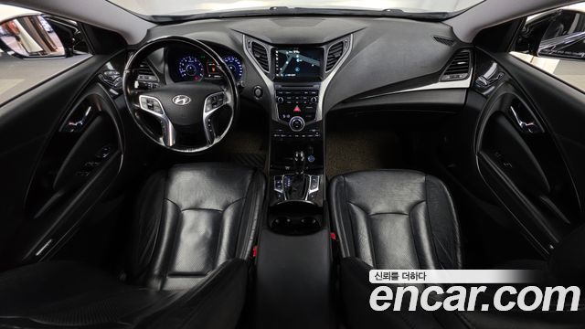 Hyundai Grandeur 2015 — photo 10