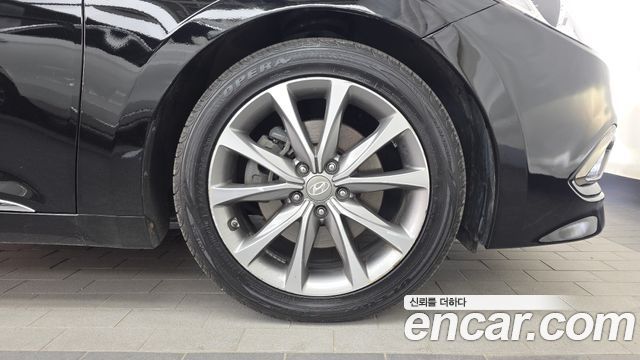 Hyundai Grandeur 2015 — photo 7