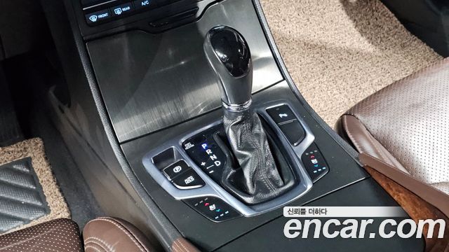 Hyundai Grandeur 2016 — photo 12