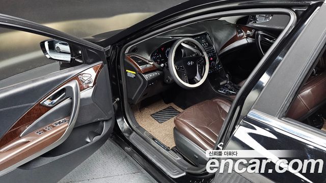 Hyundai Grandeur 2016 — photo 17
