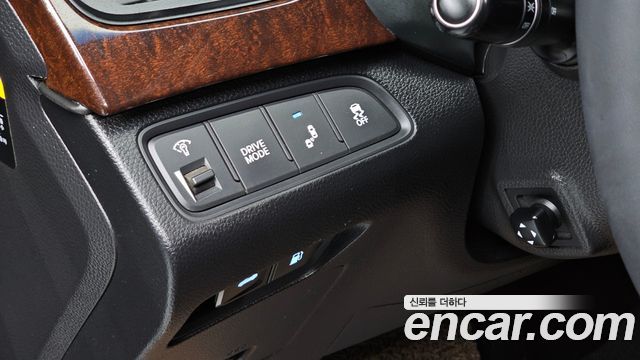 Hyundai Grandeur 2016 — photo 20