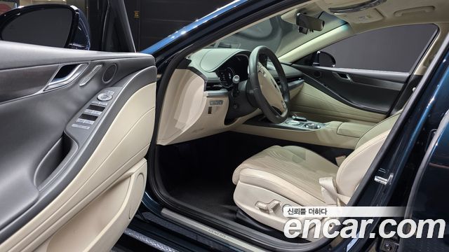 Genesis G80 2022 — photo 13