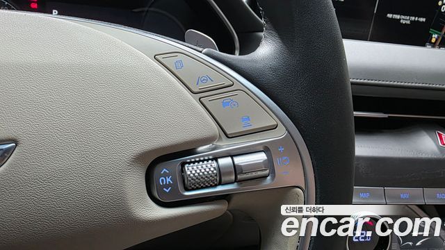 Genesis G80 2022 — photo 24