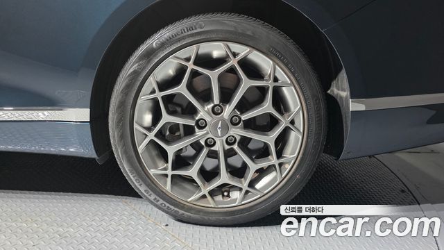 Genesis G80 2022 — photo 7