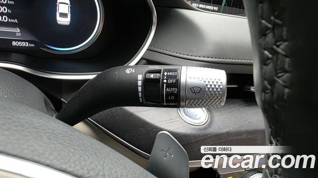 Genesis G80 2022 — photo 29