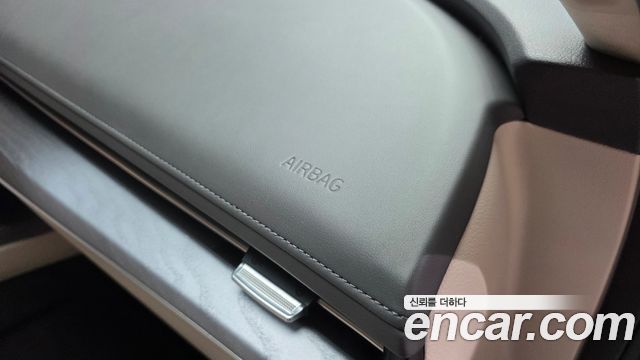Genesis G80 2022 — photo 33