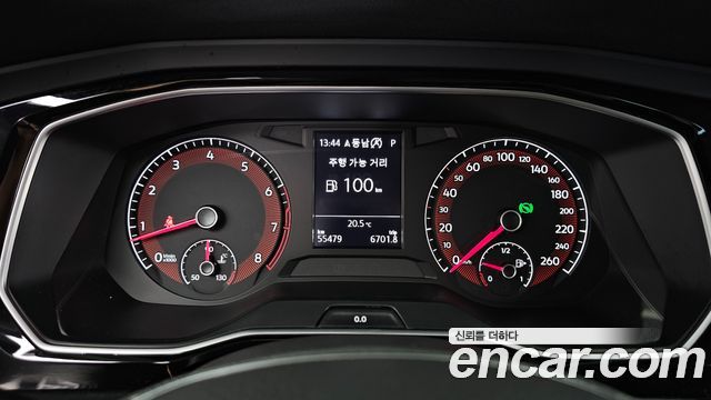 Volkswagen Jetta 2020 — photo 11