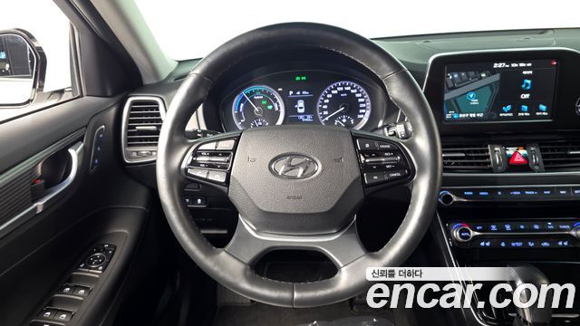 Hyundai Grandeur 2019 — photo 19