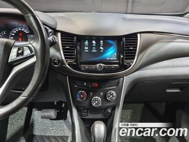 Chevrolet Korea Trax 2019 — photo 13