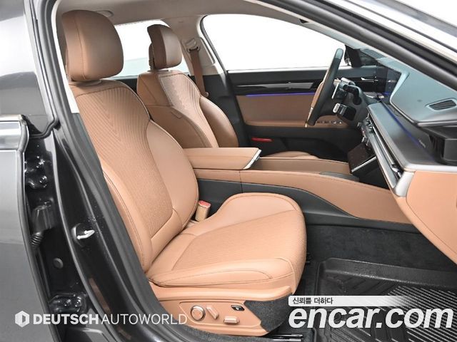 Hyundai Grandeur 2023 — photo 16