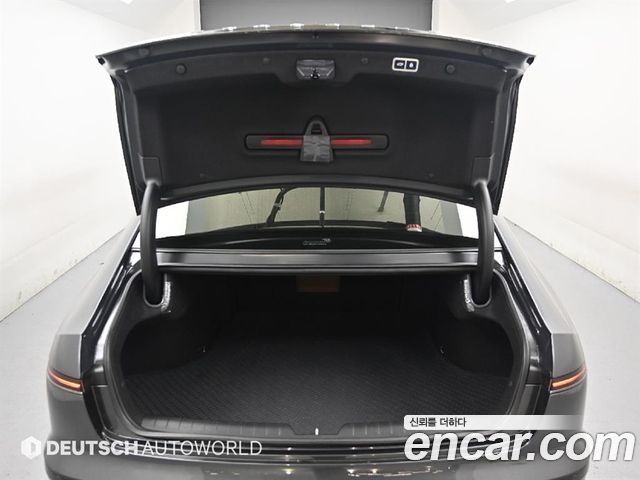 Hyundai Grandeur 2023 — photo 18