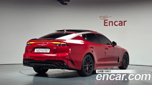 Kia Stinger 2022 — photo 2