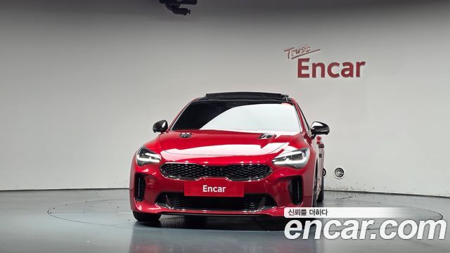 Kia Stinger 2022 — photo 3