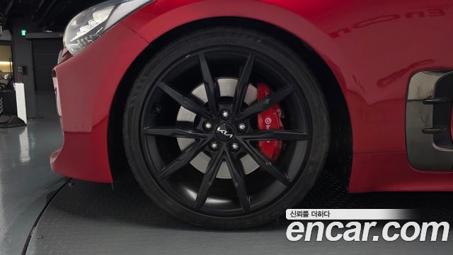 Kia Stinger 2022 — photo 5