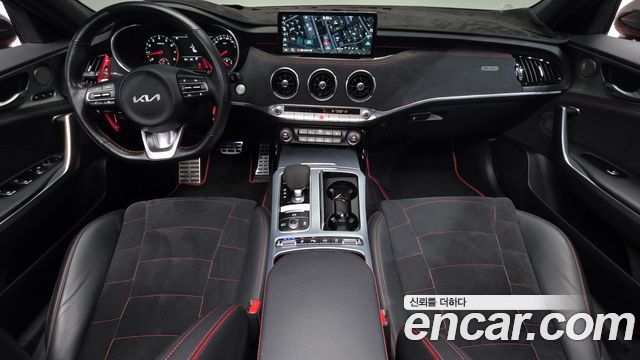 Kia Stinger 2022 — photo 7