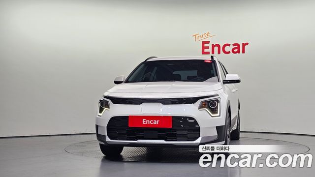 Kia Niro 2023 — photo 3