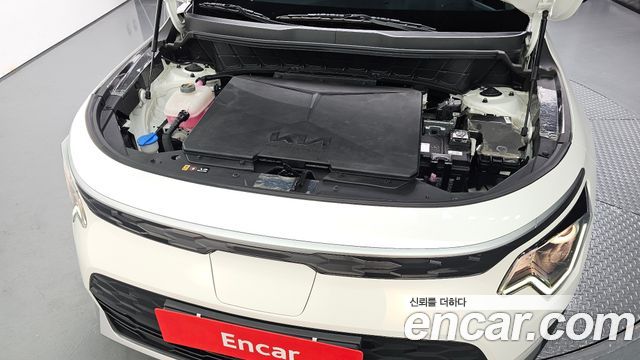 Kia Niro 2023 — photo 6