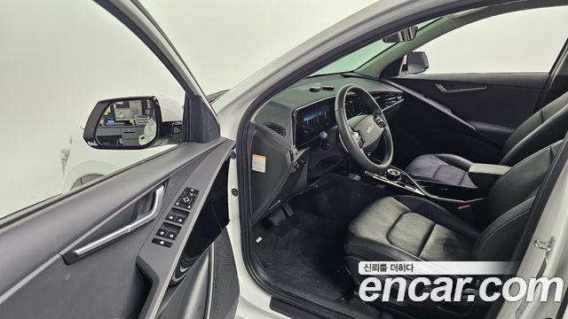 Kia Niro 2023 — photo 13
