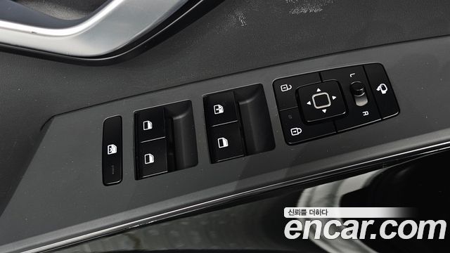 Kia Niro 2023 — photo 18
