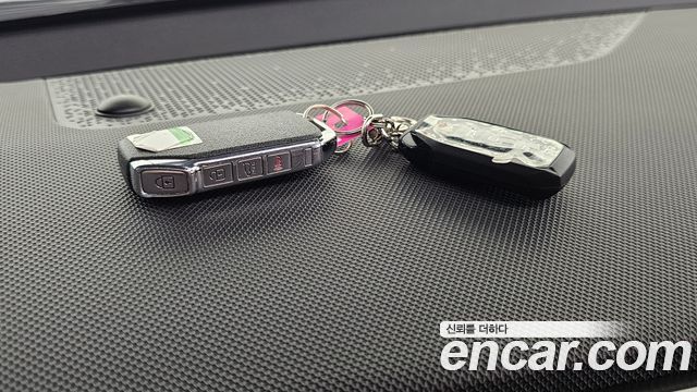 Kia Niro 2023 — photo 25