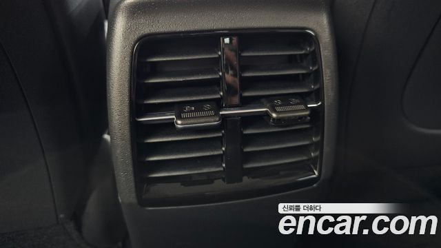 Kia Niro 2023 — photo 28
