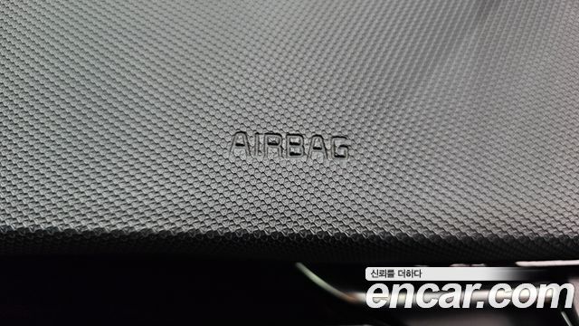Kia Niro 2023 — photo 30