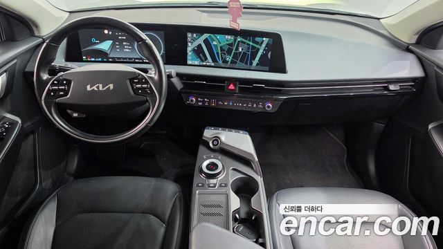 Kia EV6 2023 — photo 10
