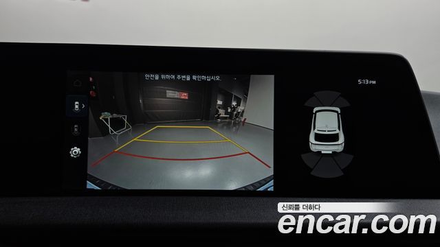 Kia EV6 2023 — photo 20