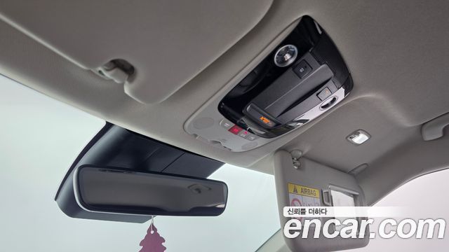 Kia EV6 2023 — photo 28