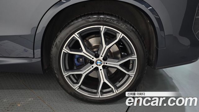 BMW X5 2021 — photo 7