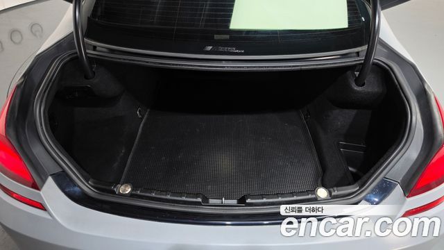 BMW 6-Series 2016 — photo 20