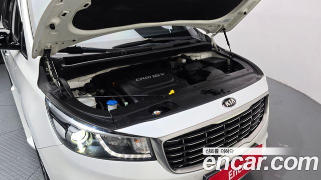 Kia Canival 2016 — photo 6