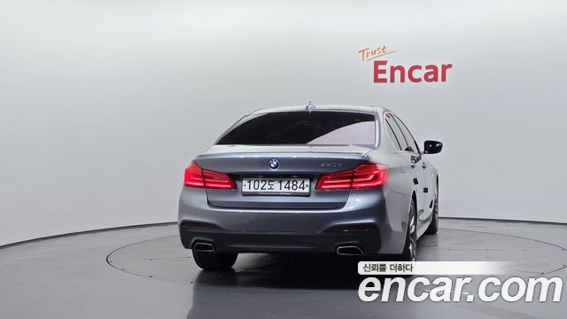 BMW 5-Series 2020 — photo 4